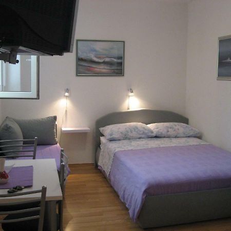 Dariana Apartment Макарска Екстериор снимка