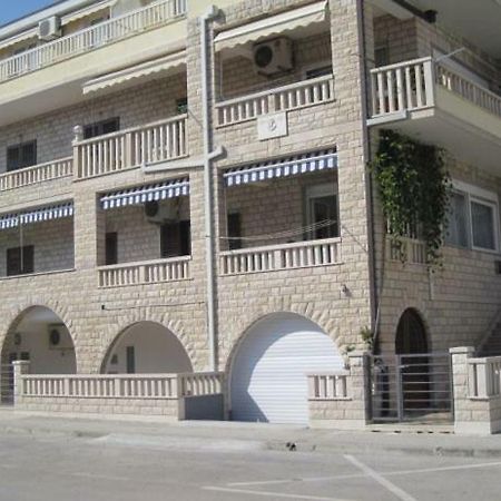 Dariana Apartment Макарска Екстериор снимка